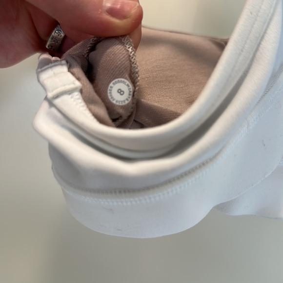 White Lululemon flow Y bra - Picture 5 of 5